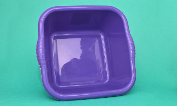 空塑料桶图片下载