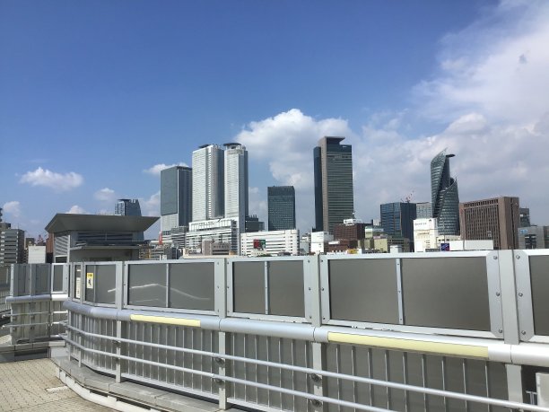 摩天大楼和他汀类药物图片下载