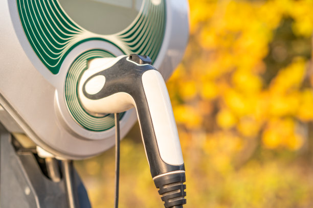 电动汽车充电器图片下载