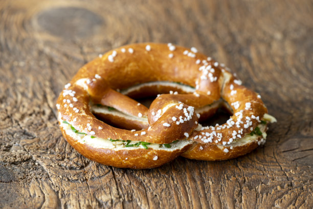 巴伐利亚椒盐卷饼图片下载