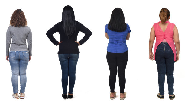 一个孤立的拉丁女人的全貌图片下载