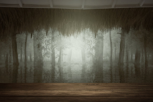 木桌与一个湖泊在森林与戏剧性的场景背景图片下载