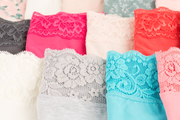 许多彩色的内裤图片下载