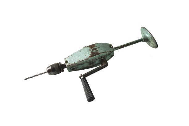 老化手动钻绝缘白色背景图片下载