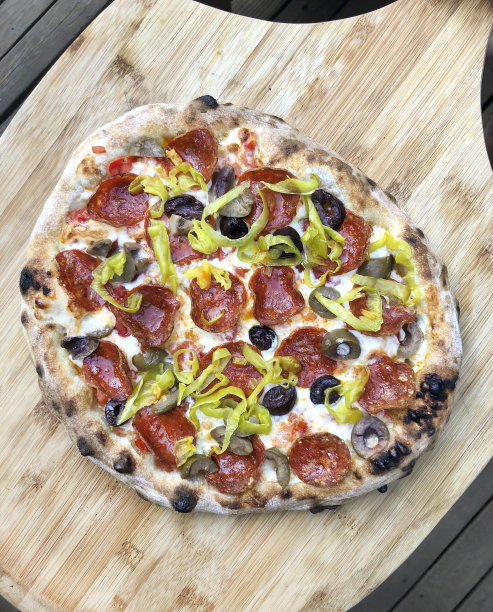 自制香肠比萨图片下载