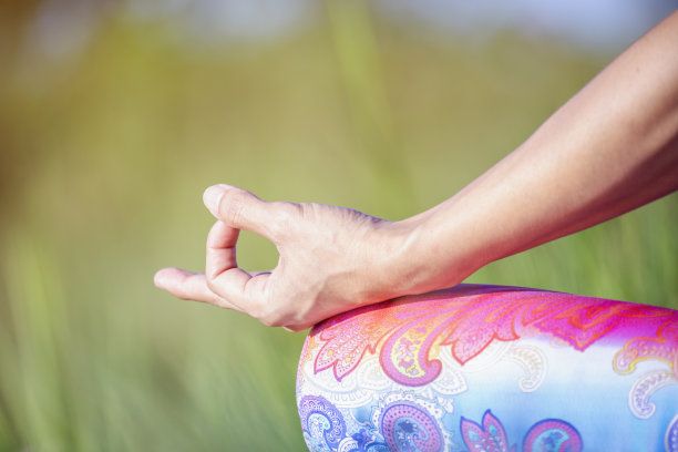 瑜伽与自然图片下载