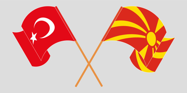 北马其顿和土耳其的旗帜交叉飘扬图片下载