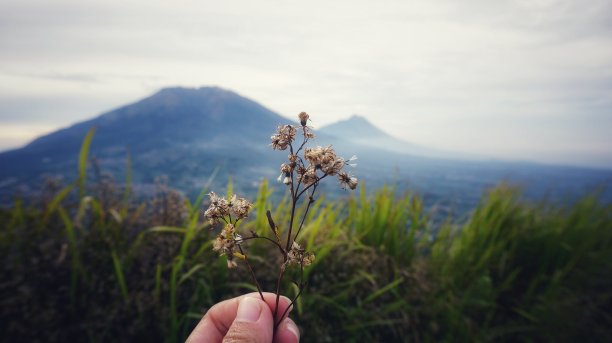 自然山的照片图片下载