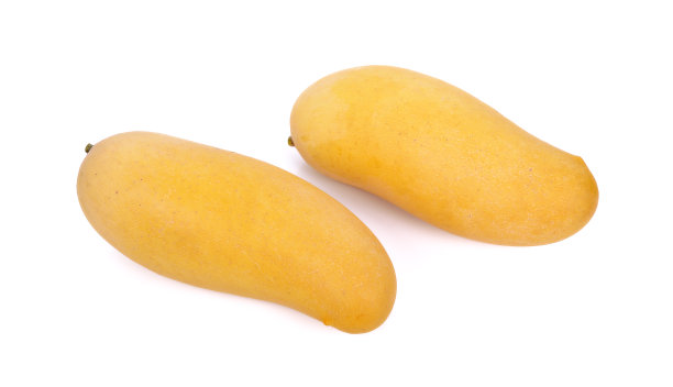 白色背景上的成熟芒果图片下载