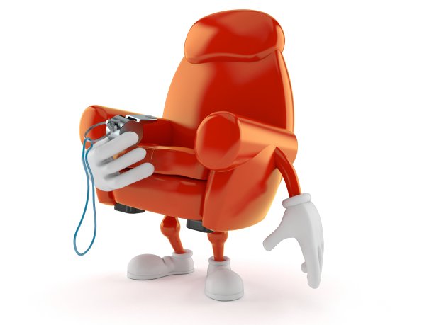 扶手椅人物举着哨子图片下载