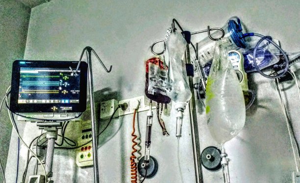 流行的时间图片下载