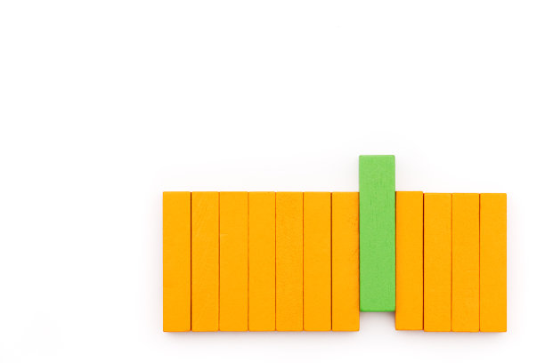 绿色木块安排与与众不同，突出p图片下载