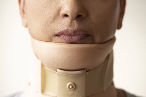 护颈支架图片下载