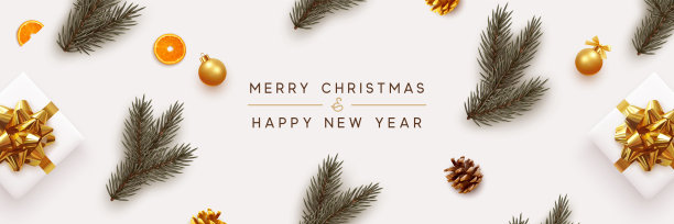 圣诞快乐，新年快乐。圣诞背景与现实节日装饰设计元素。松树和云杉枝，礼盒，松果，橙色，球的小玩意。平躺，俯视图。图片下载