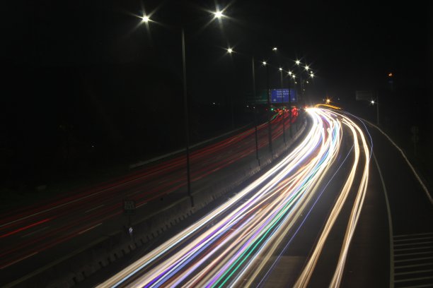 关于拍摄车灯的照片图片下载