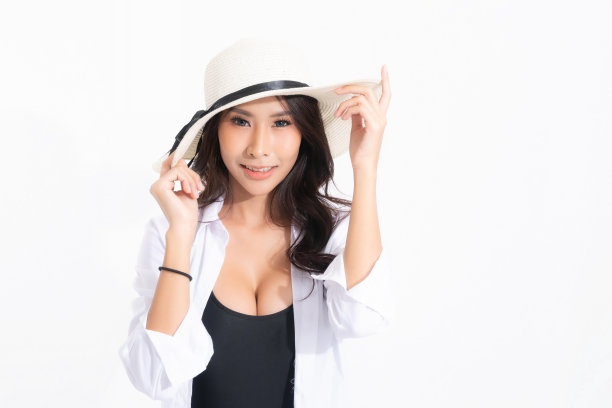 女性工作室肖像与夏季旅游概念。图片下载