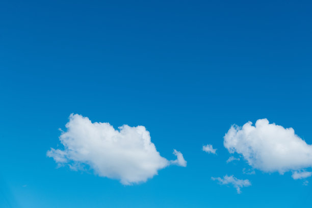 蓝天白云图片下载