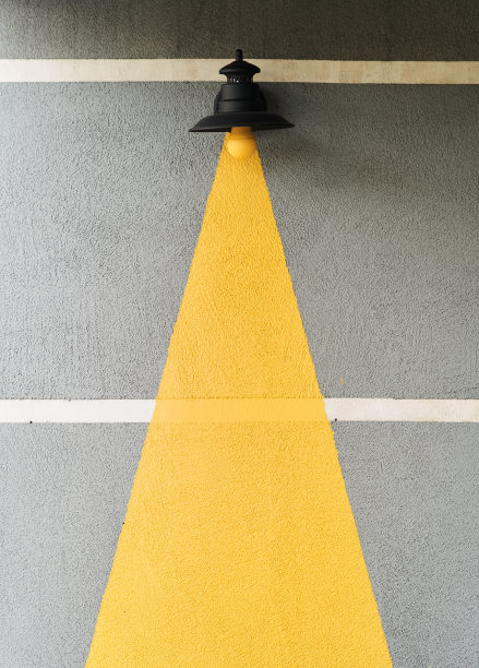 路灯配黄灯。黄色油灯灯图片下载