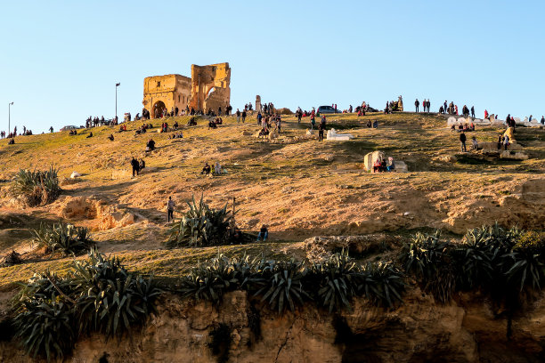旧城堡的废墟，照片为背景图片下载