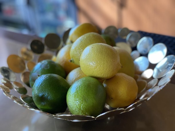 柠檬和酸橙图片下载