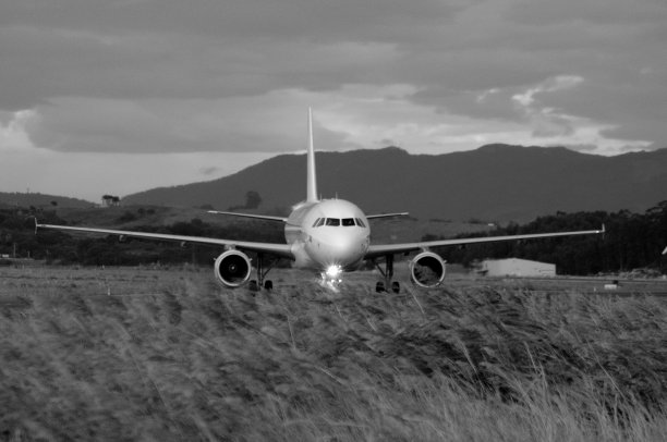 机场有风。图片下载