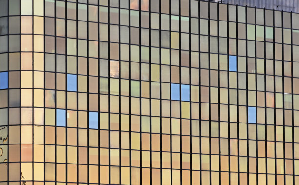 金色的玻璃建筑图片下载