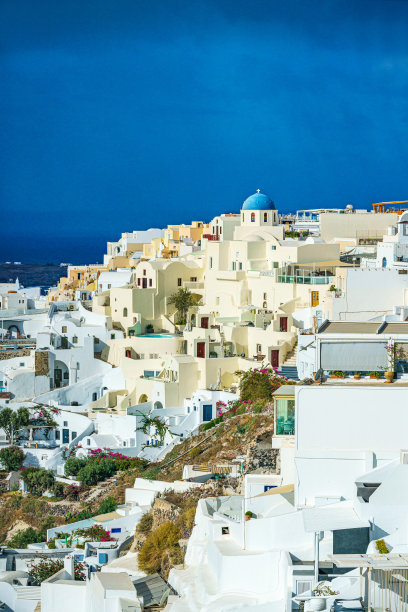 希腊圣托里尼岛的伊亚村图片下载