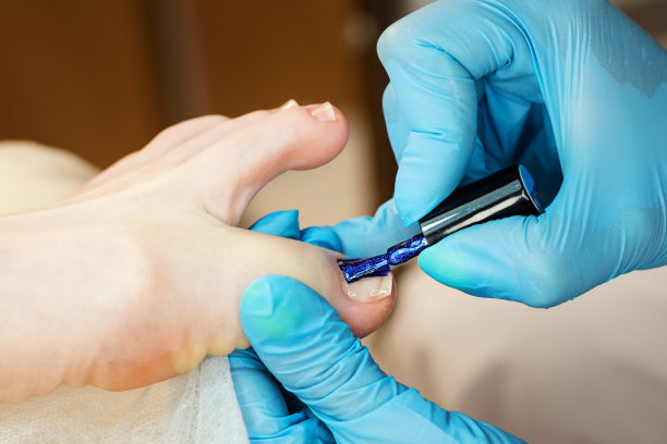 涂凝胶指甲油图片下载