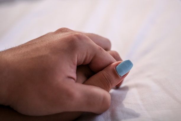 抱紧我图片下载