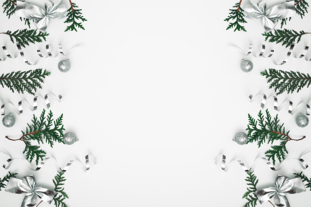 竹枝、云杉和新年装饰。复制空间，平铺，模拟，顶视图。图片下载