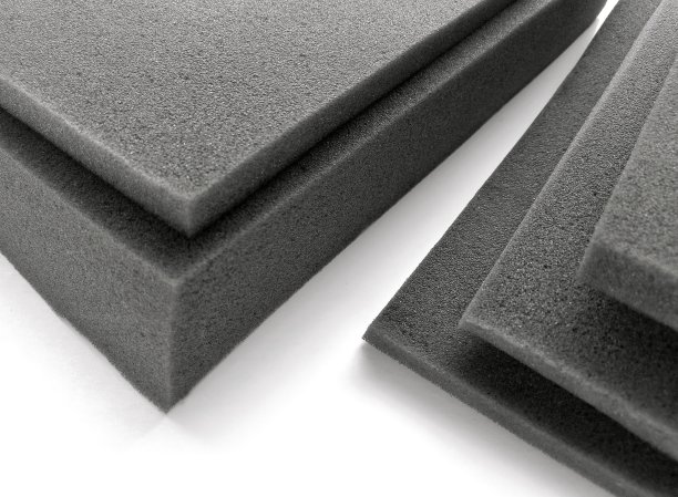 一堆正方形的灰色海绵泡沫图片下载