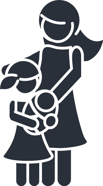 母亲和女儿带着婴儿的家庭日图片下载