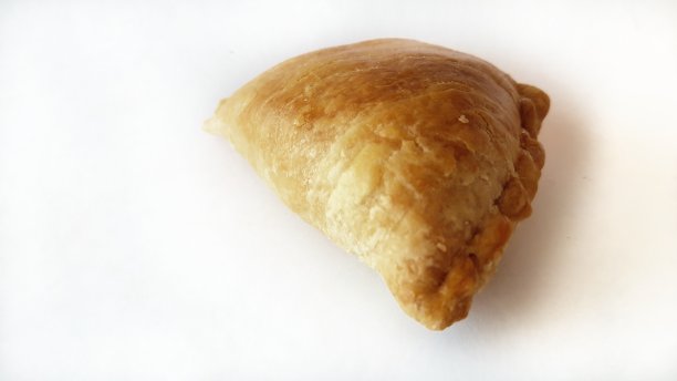 咖喱饭豆沙白背景。图片下载