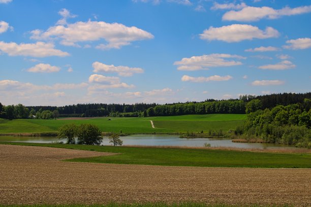 埃伯斯伯格福斯特周围美丽的自然景观图片下载