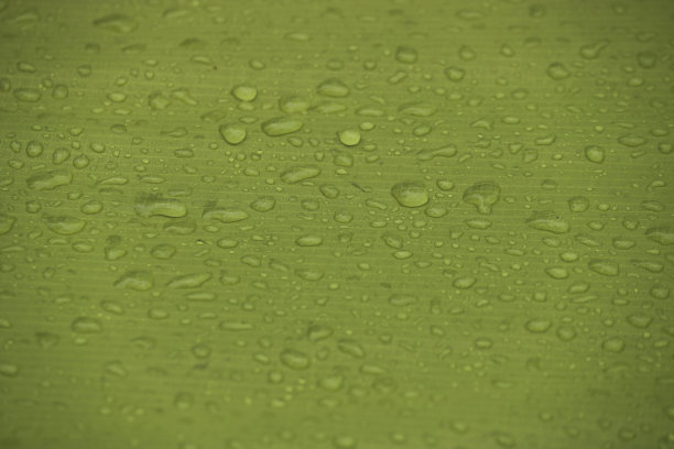 大雨滴防水织物。格子布面料等绿色。帐篷纺织品。防水材料。图片下载