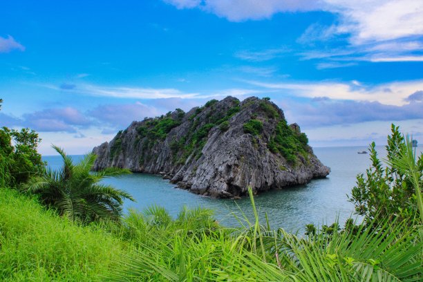 美丽的下龙湾图片下载