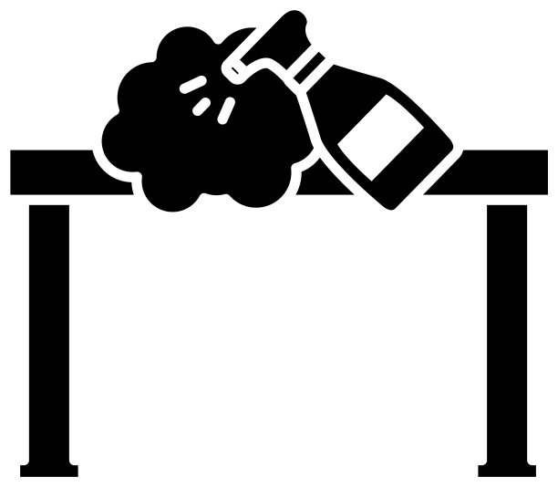 用喷雾器消毒台面图片下载