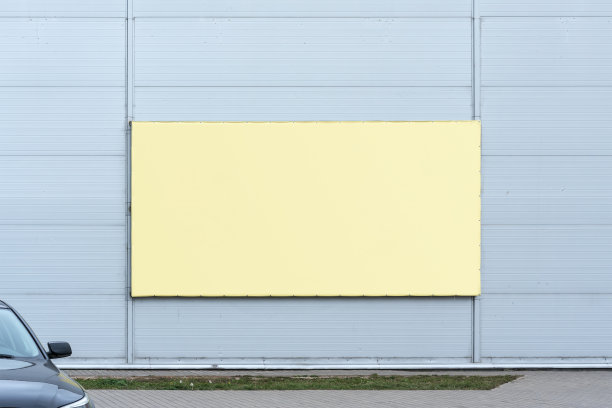 商店的墙上挂着空白横幅和模拟的地方图片下载