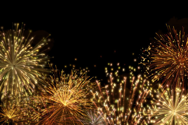 逼真的3D插图彩色的金色豪华烟火烟火夜黑暗的天空烟孤立的黑色背景壁纸使用庆祝新年倒计时节日周年生日派对图片下载