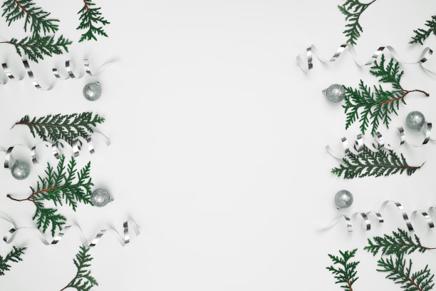 竹枝、云杉和新年装饰。复制空间，平铺，模拟，顶视图。图片下载