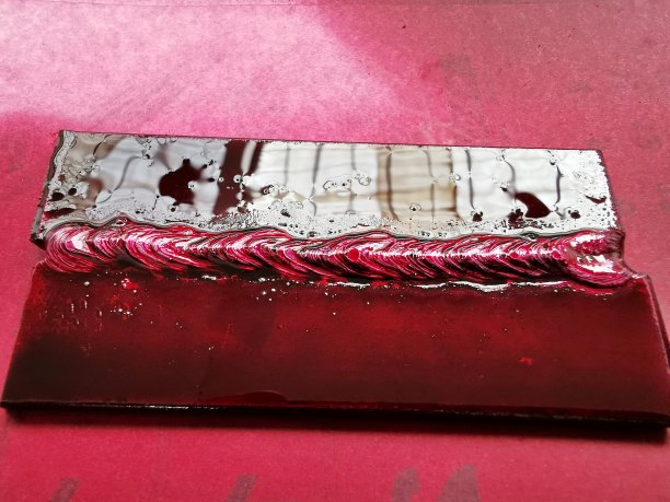 焊接工件渗透试验图片下载