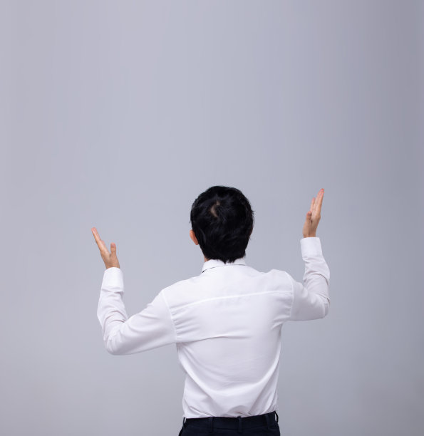 大的空白复印空间为后视镜办公室的家伙图片下载