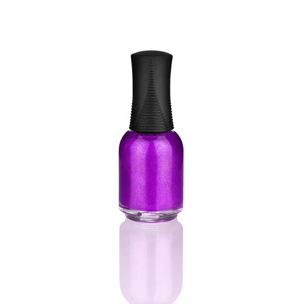 紫色指甲油玻璃瓶和镜子反射白色背景隔离近，紫罗兰封闭清漆包装和阴影，一个漆盒，光泽搪瓷，闪光凝胶，美容化妆品配件图片下载