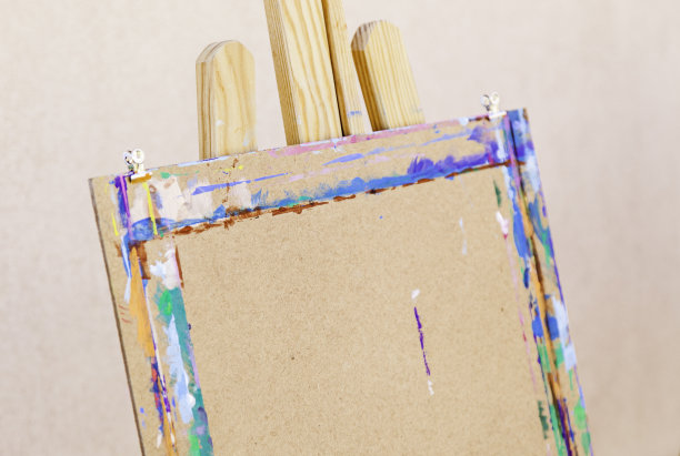 油画布和油画布的支架图片下载