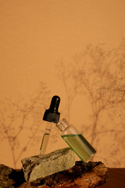 瓶装天然护肤品图片下载