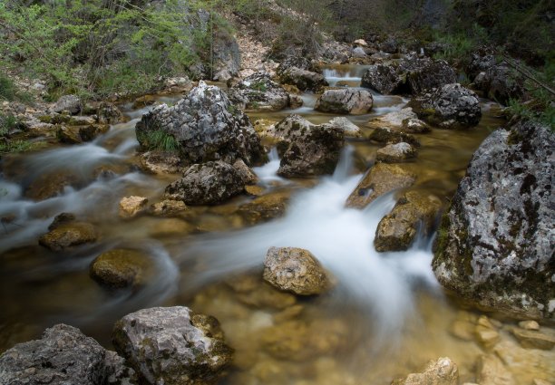 黑山的布科维察河图片下载