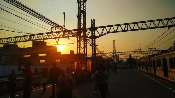 格莱车站图片下载