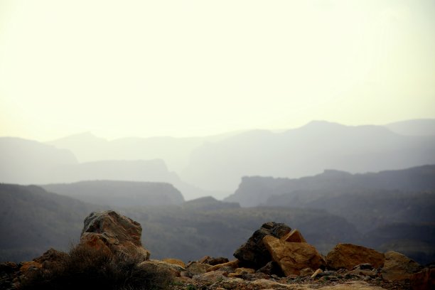 阿曼赛克高原的贾巴尔阿赫达尔山脉景观图片下载