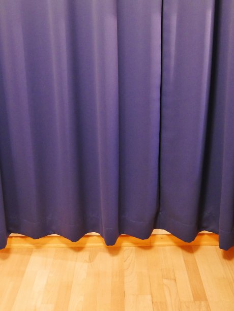 窗帘在拼花图片下载