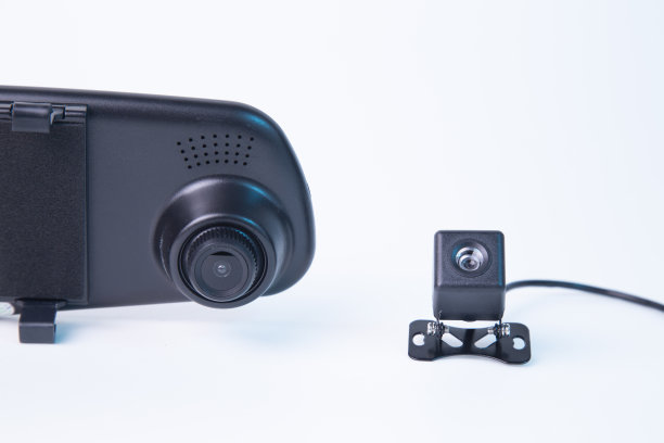 后视镜与DVR和后视镜摄像头。图片下载